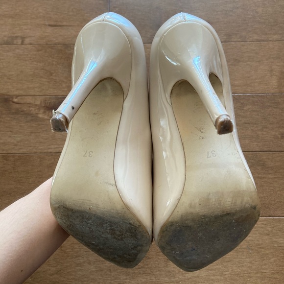 PEGABO Nude Heels - Picture 6 of 6